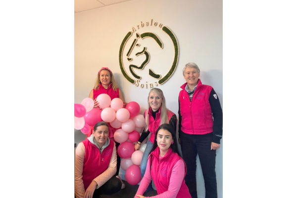 Octobre Rose continue à la boutique de l'Arbalou.